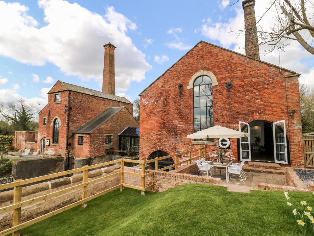 The Pump House Art Studio, Gainsborough