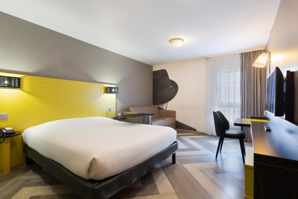 Nice Ibis Styles Nice Vieux Port Hotel room