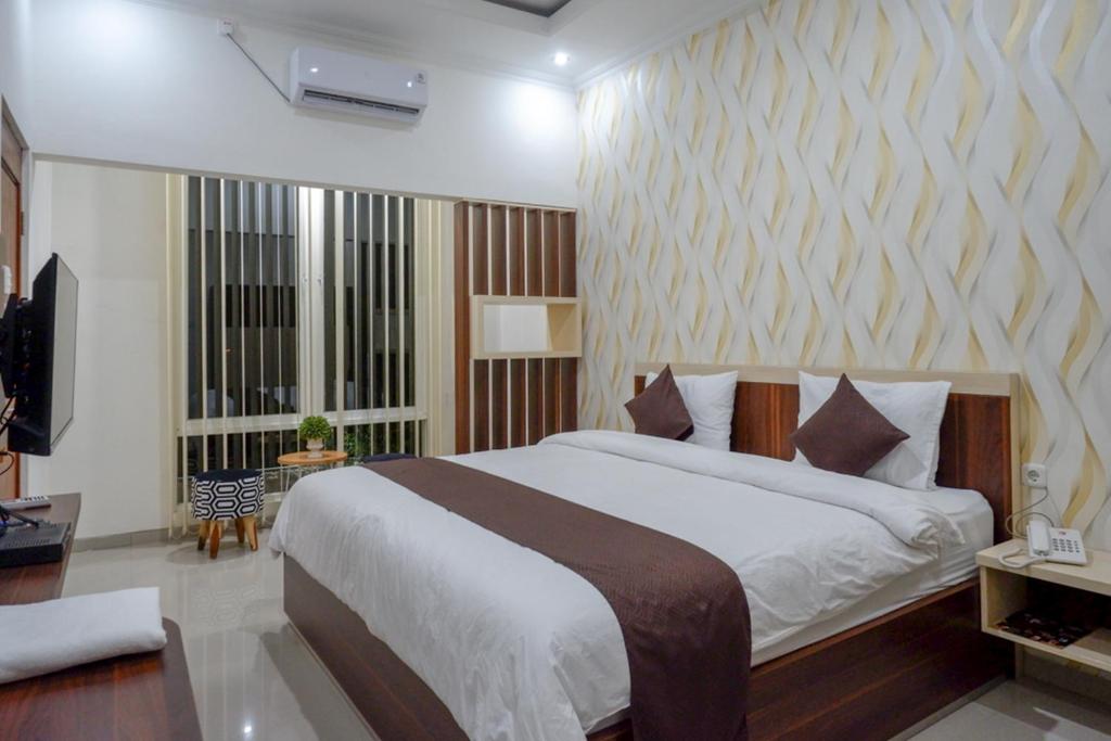 レッドドアーズ シャリア @ オマ サワ (RedDoorz Syariah @ Omah Sawah)