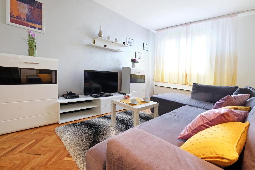 Apartment Paradise Fantasy - 3