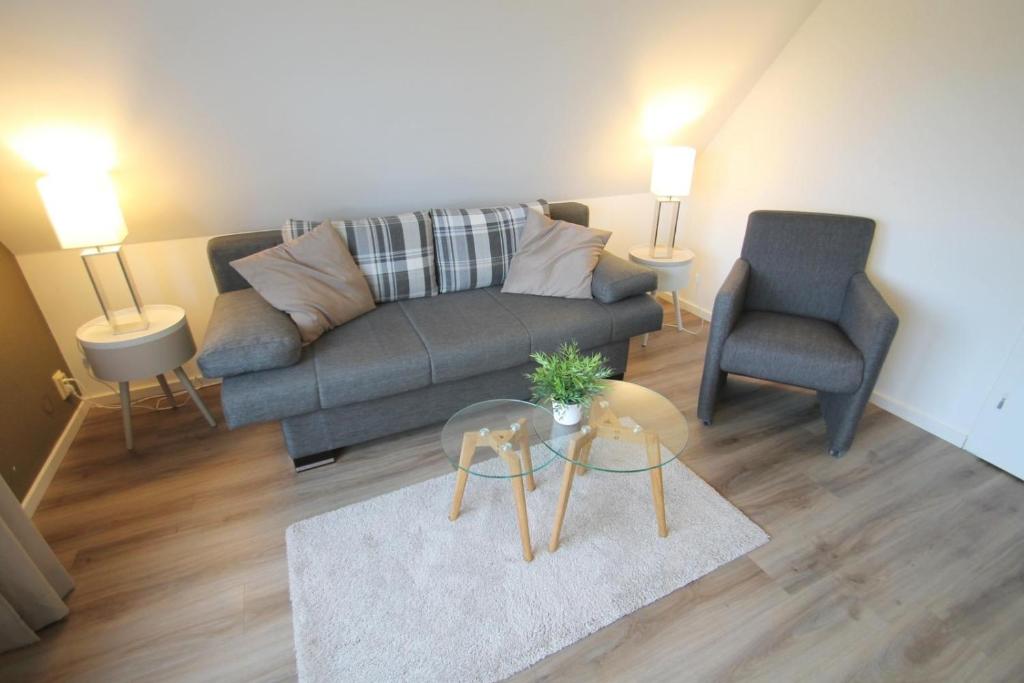 1652 Moin Moin 2, Dahme