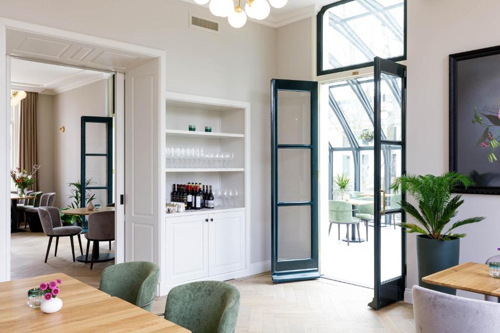 Hotel Flora Batava レストラン