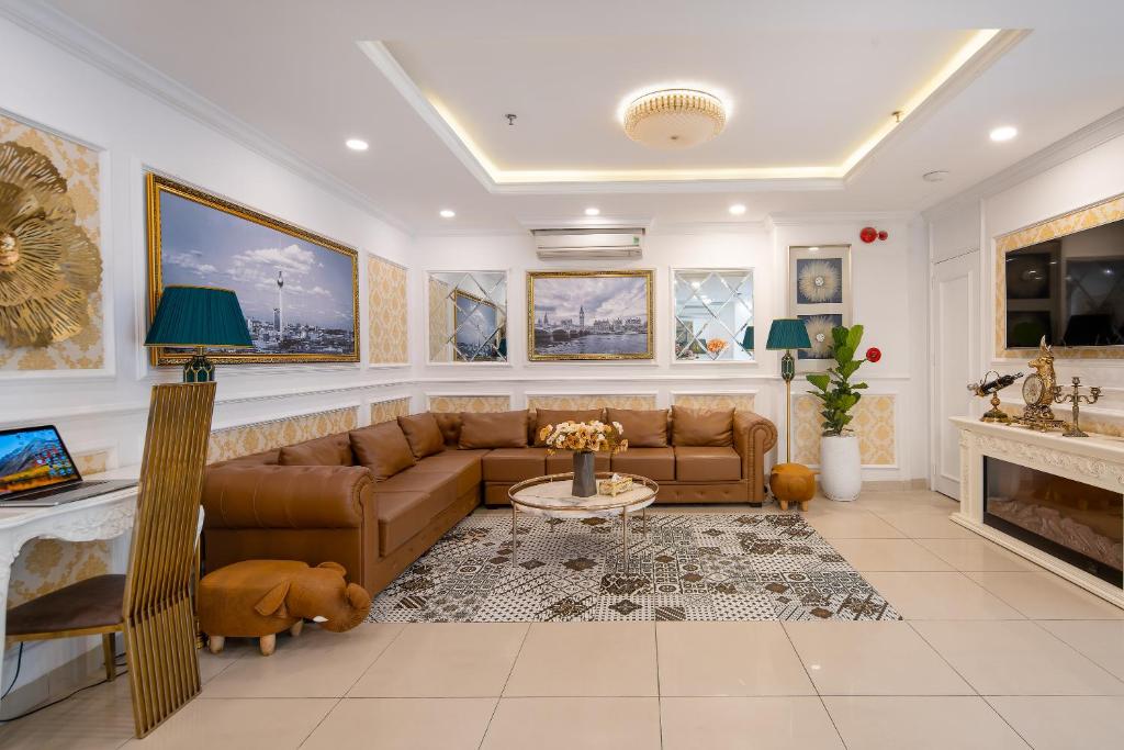 Khách sạn Bella Merry
