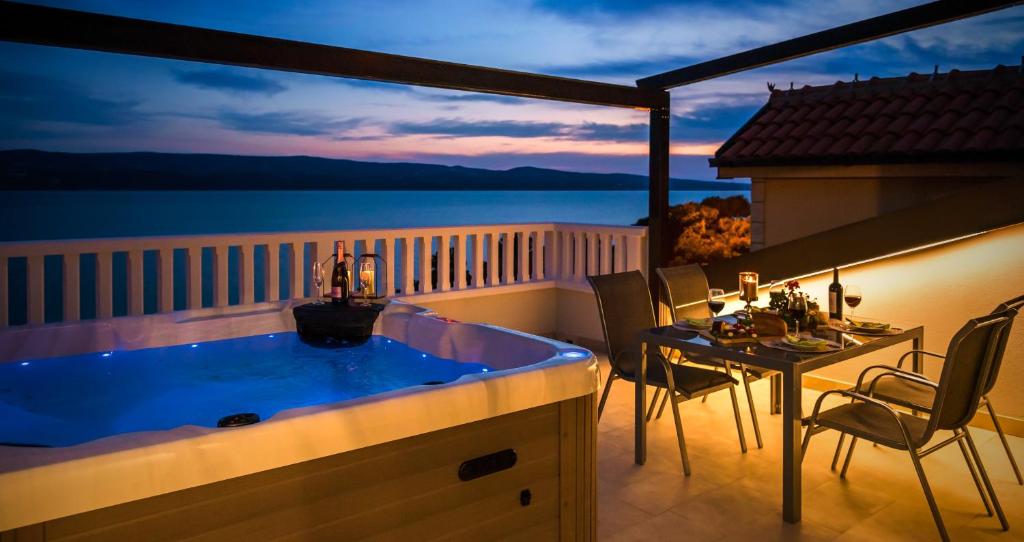Adria Croatica — Hotel in Omis