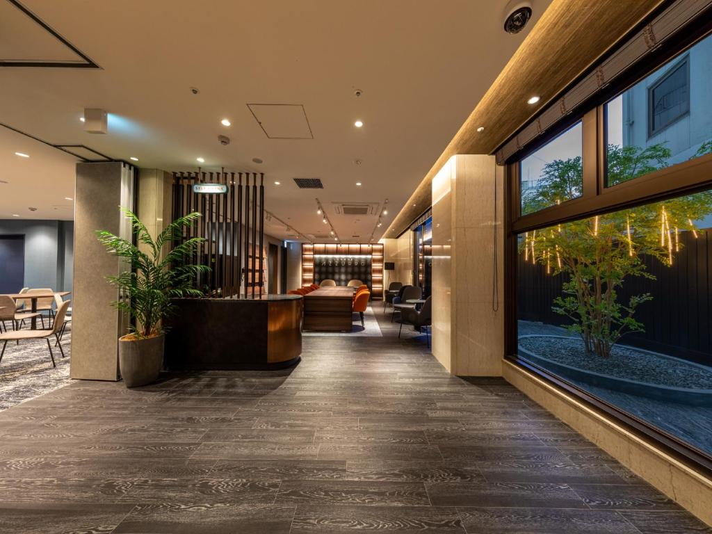 神戶廣場飯店 (Kobe Plaza Hotel)