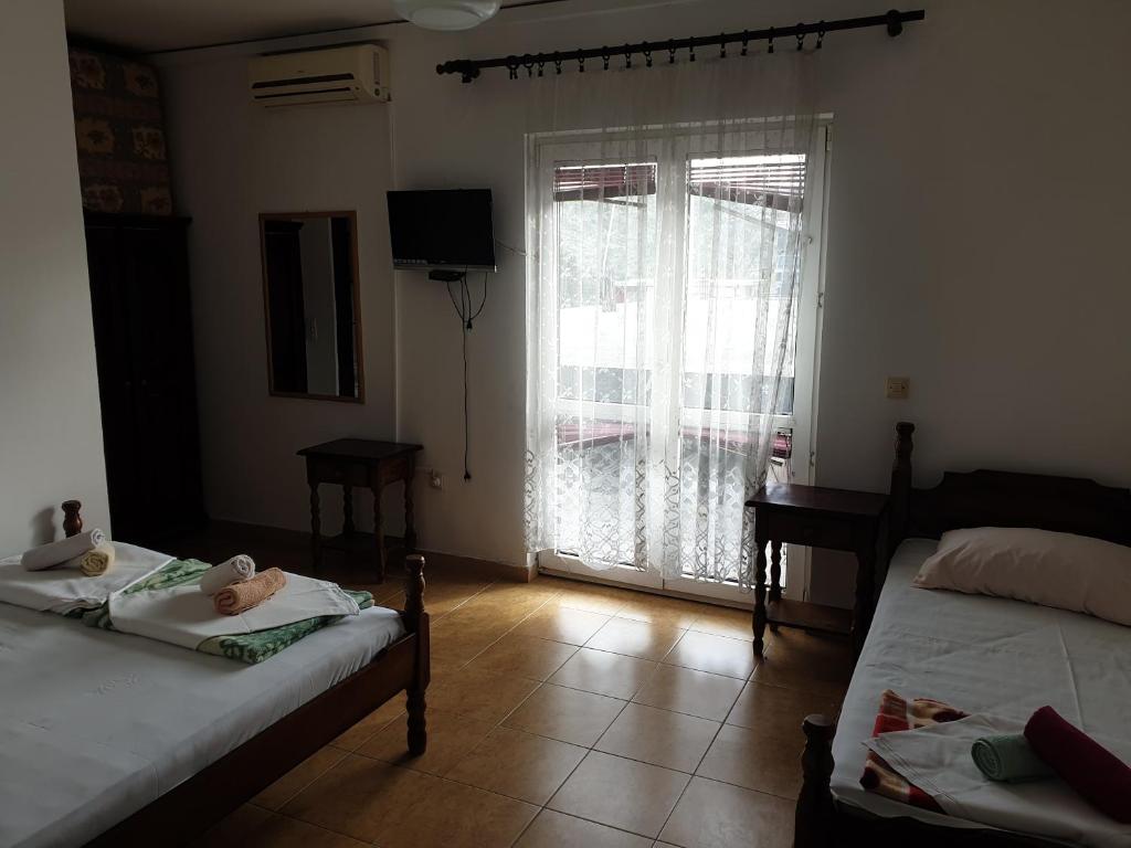 Apartments Regina — Hotel in Sutomore