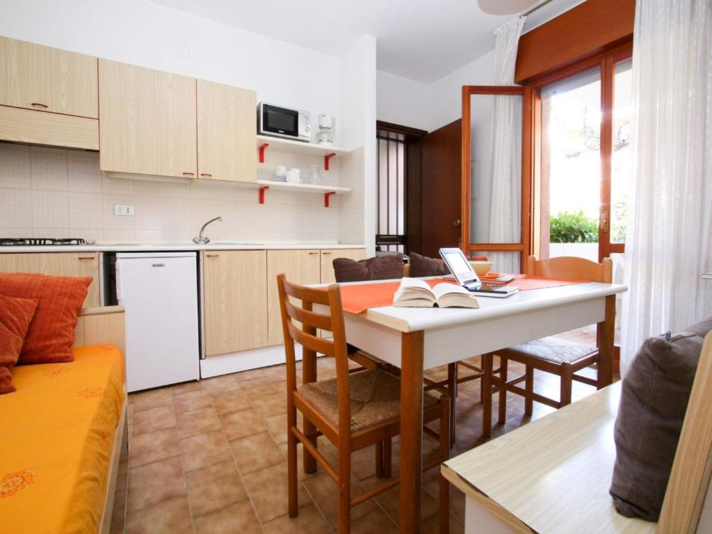 Apartment Orsa Maggiore by Interhome - 3