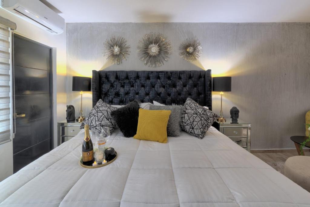 MASTER SUITE photo