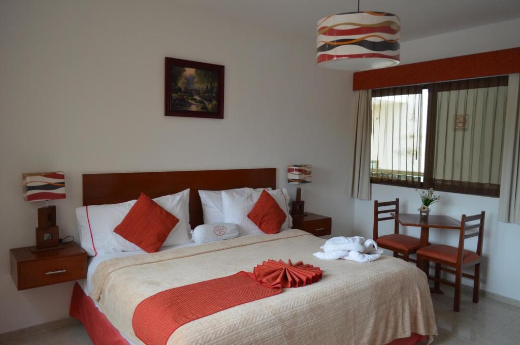 Hotel Real Mercedes - 2