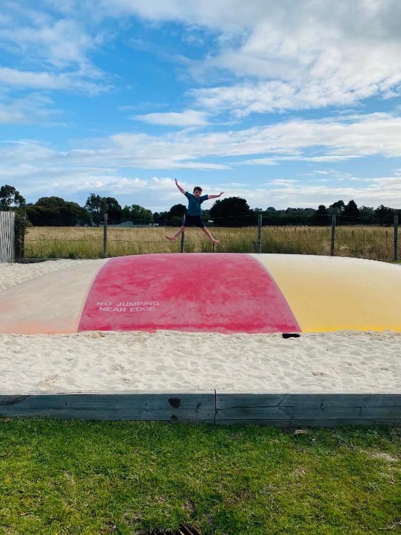 Geelong Surfcoast Hwy Holiday Park photo