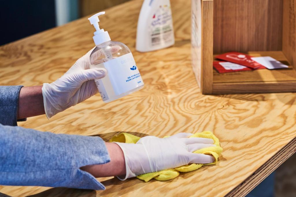 フロント・ロビー