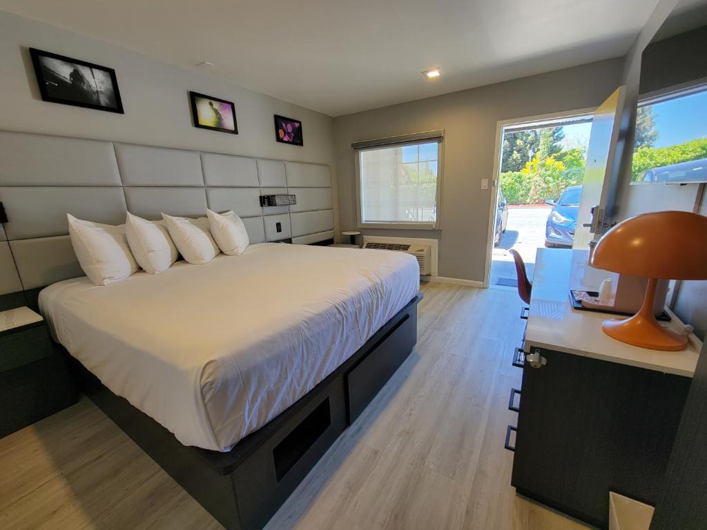 シグネチャー イン サンタクララ (Signature Inn Santa Clara)