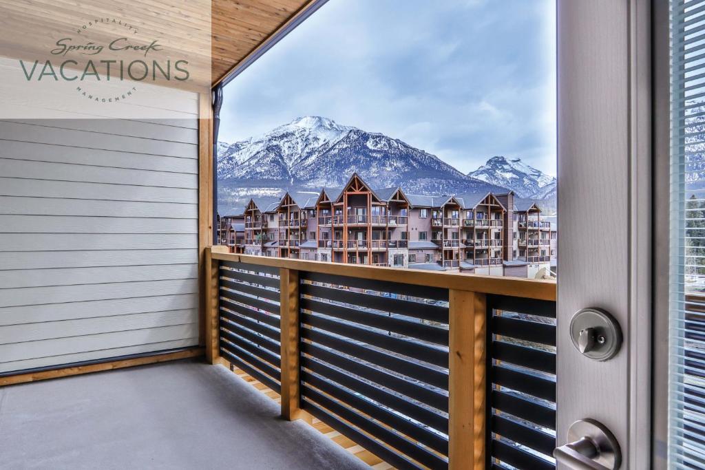White Spruce Lodge by Spring Creek Vacations photo
