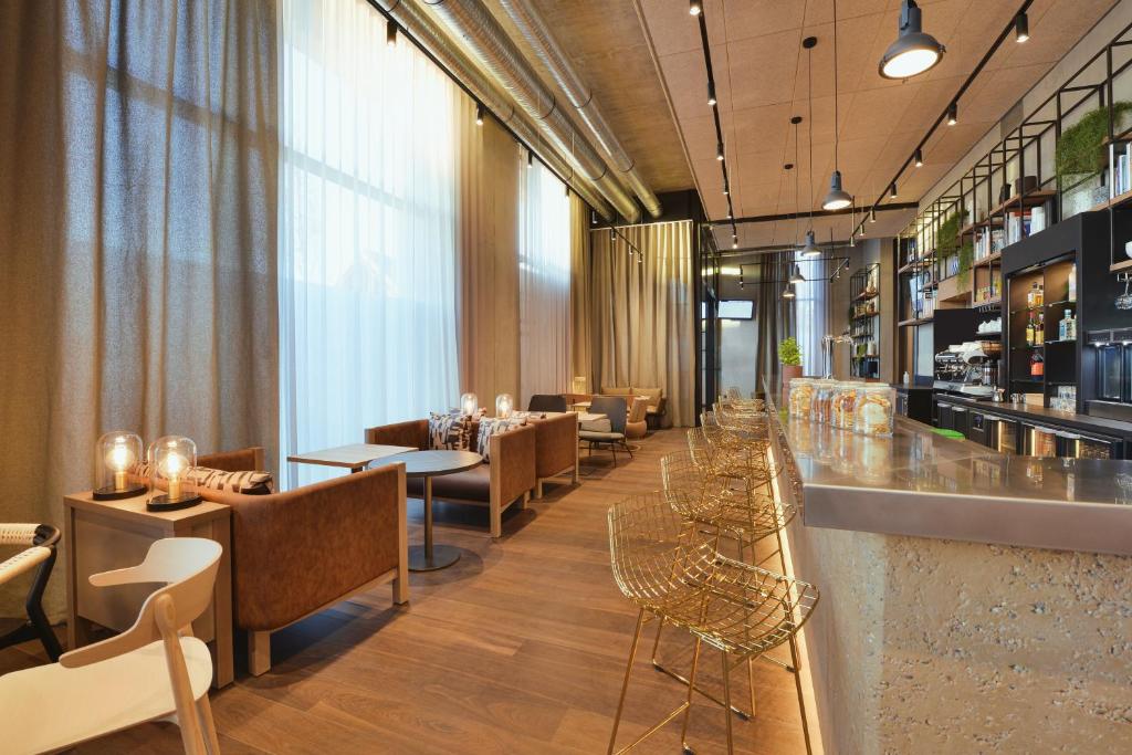 ノボテル アヌマス センター ポルト ド ジュネーブ (Novotel Annemasse Centre - Porte de Genève) 外観