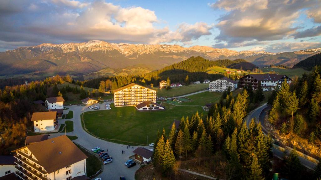 Cheile Gradistei Fundata Resort — Hotel in Moeciu De Sus