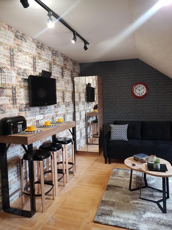 Kraljevi čardaci, apartman 53 u zgradi 7, opcija unutrašnjeg parking mesta - 3