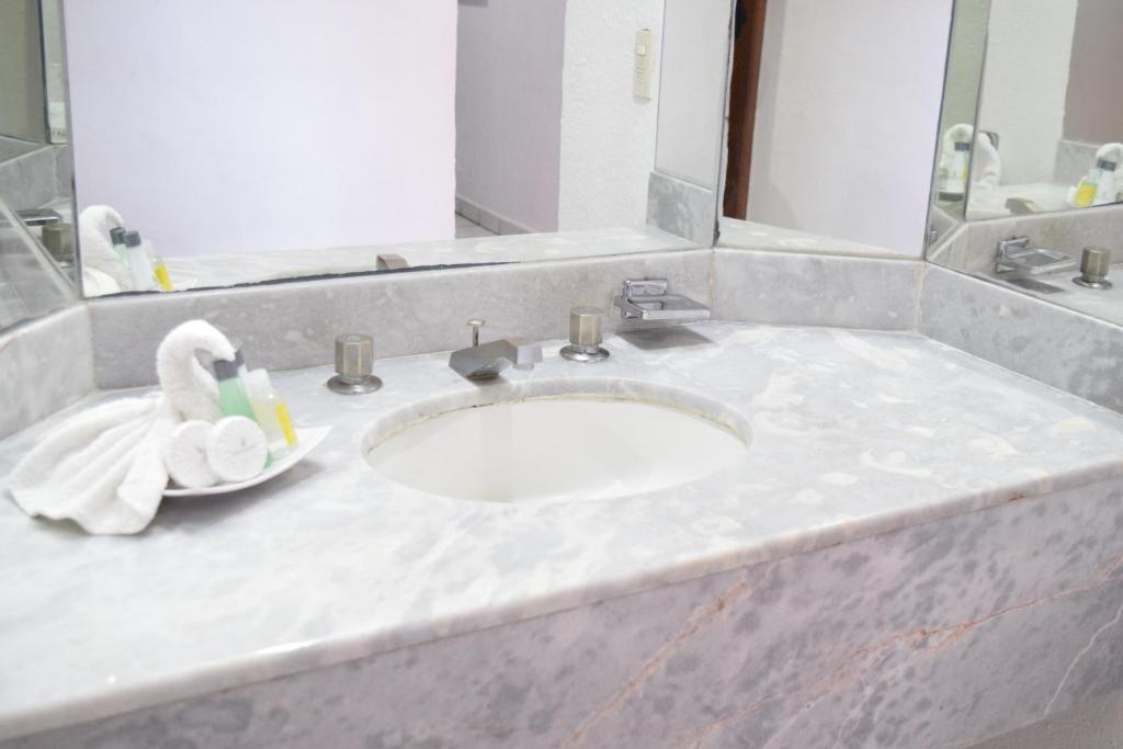 Costa De Oro Beach Hotel Photo 28