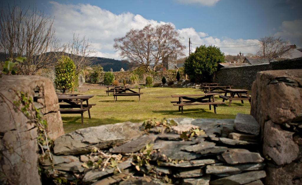 The White Lion Hotel photo