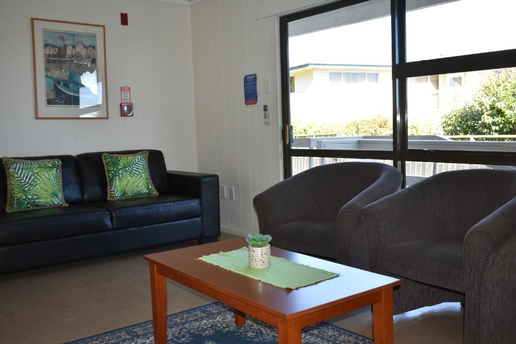 Moeraki Beach Motels photo