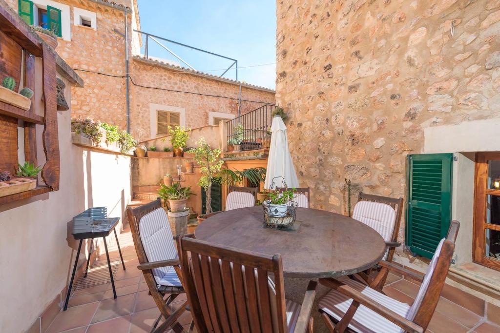 Can Mayol, Fornalutx