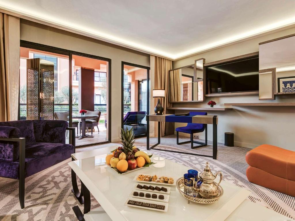 Hotel Facility 2