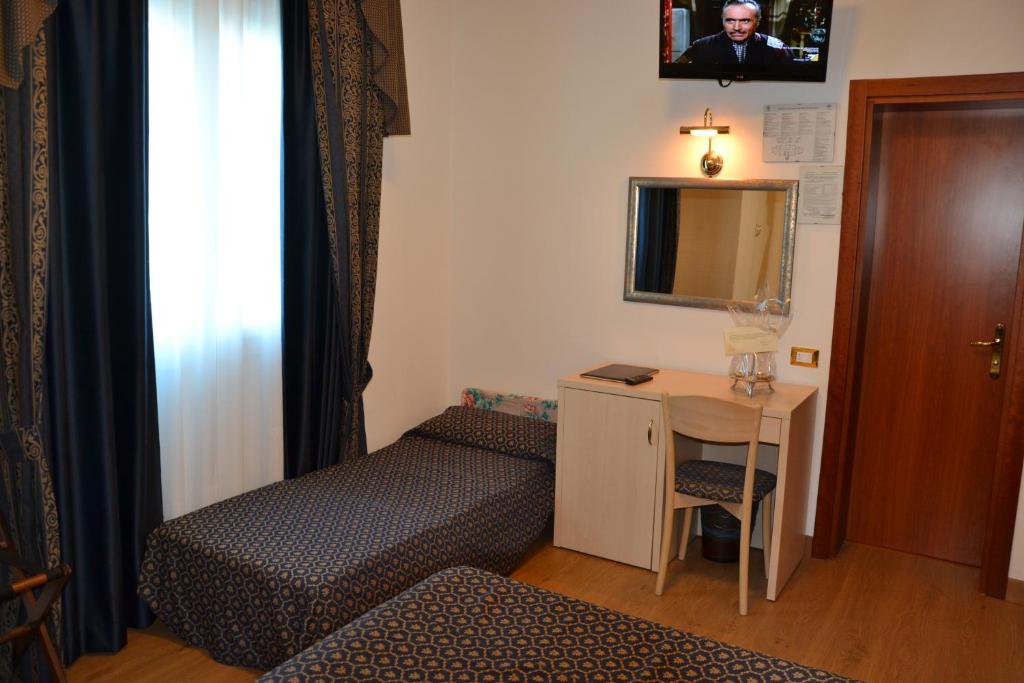 Hotel Caravelle&MiniCaravelle - 3