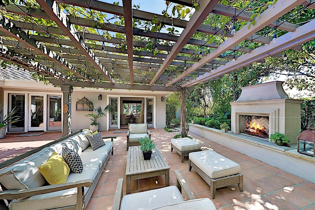 Drift Santa Barbara (CA) reviews, prices of Hotels