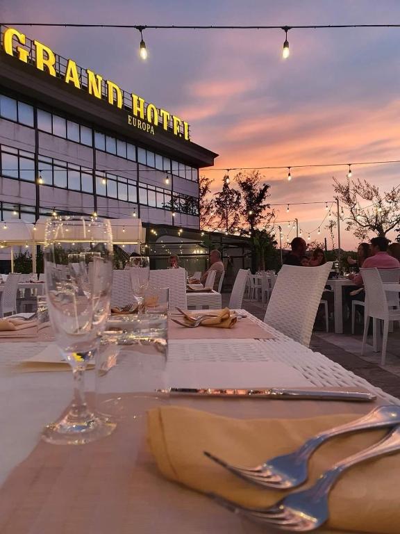 Grand Hotel Europa photo