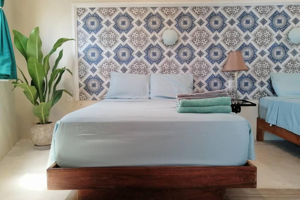 Jalach Uinik, Hotel Real Maya 4 - 5