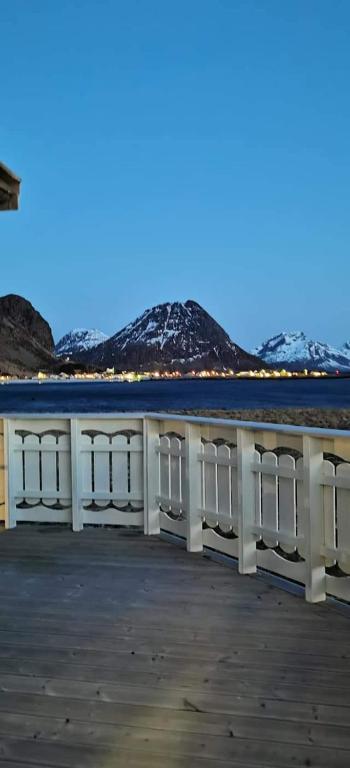 BanPim Beachside Lofoten photo