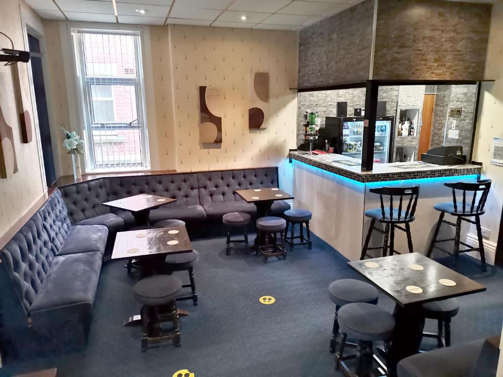 Bar/lounge, Sherwood Hotel in Blackpool