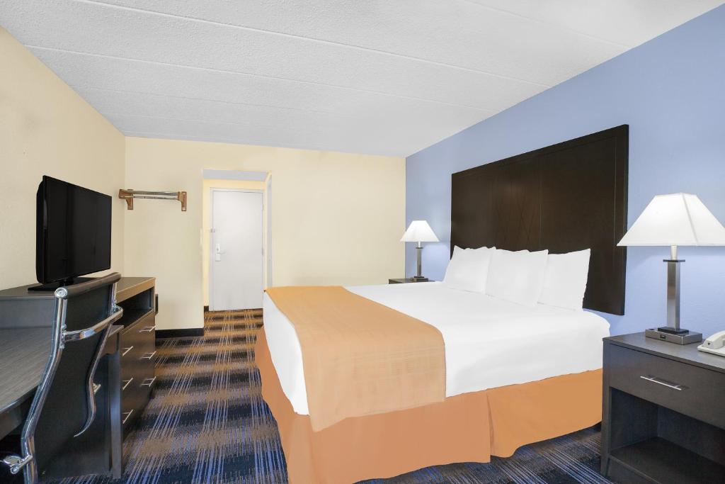 Days Inn by Wyndham Wilkes Barre photo
