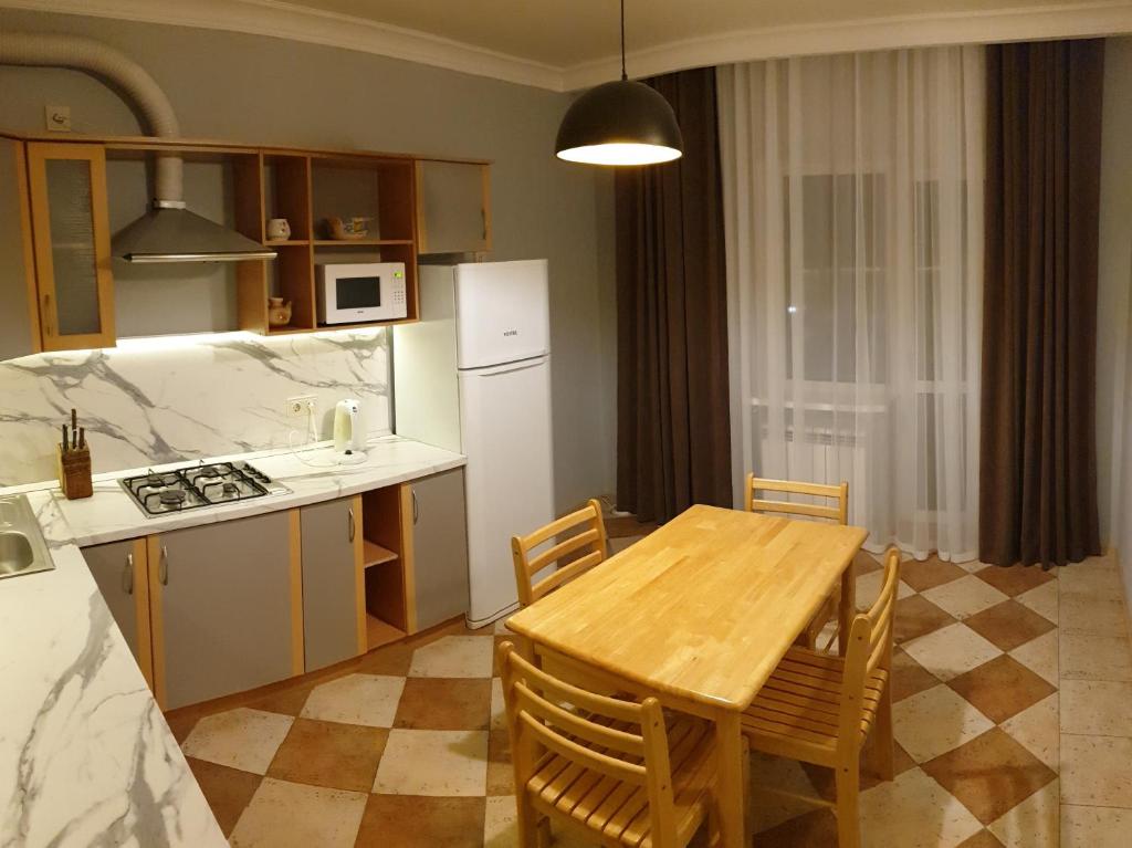 Kitchen, Guest House Sosnovaya Dacha in Gelendzhik