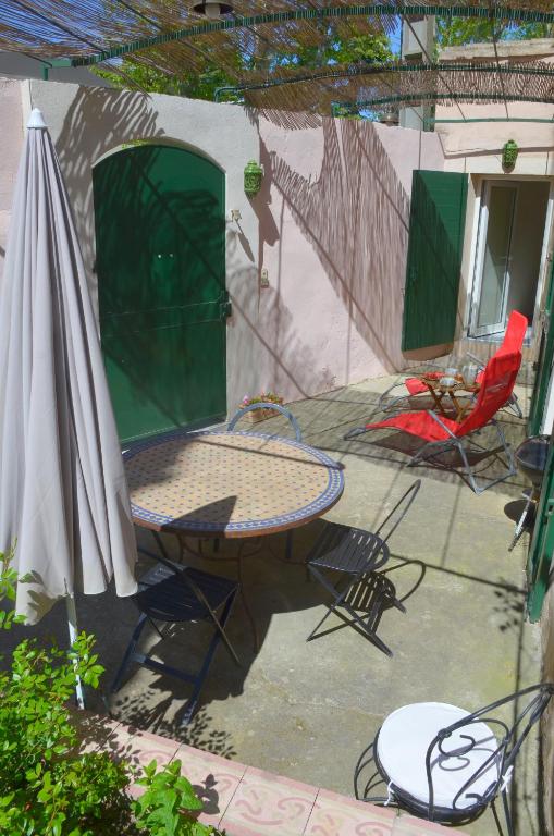 Le Mas Sivan - maison provençale avec terrasse, parking sécurisé, climatisation, wifi - 2