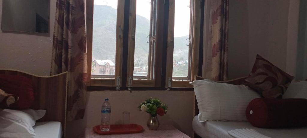 View, Unique Hotel and Lodge - Pleasure of Homely Stay - in Bandipur