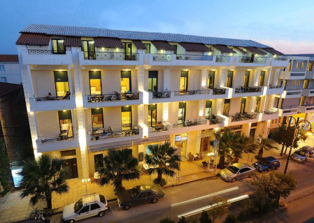 Kentrikon Hotel &amp; Spa — Hotel in Aidipsos