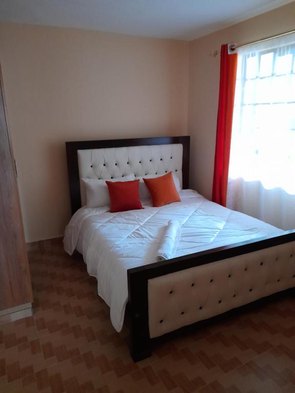 Acacia Square Off Grid in Kitengela , Kenya reviews, prices of Hotels