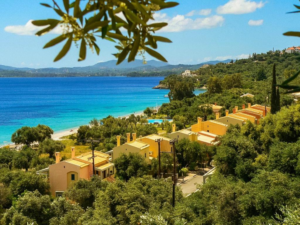 Barbati Bay Elegant Beach Apartments by Hotelius — Hotel in Corfu Island
