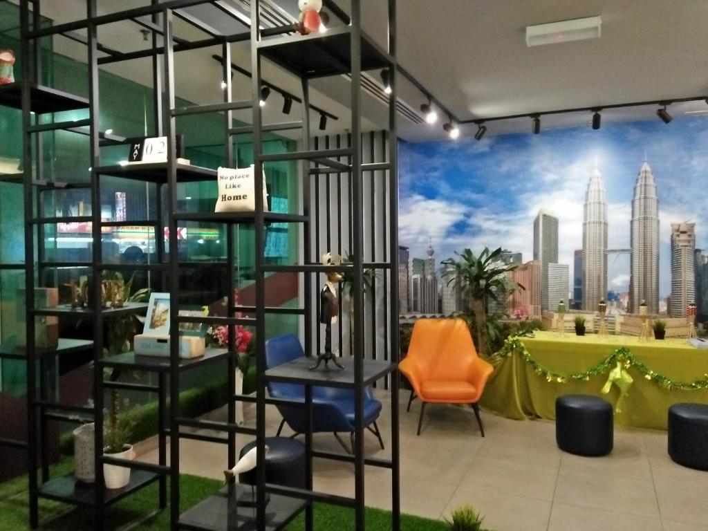 One Maxim Residence at Taragon photo