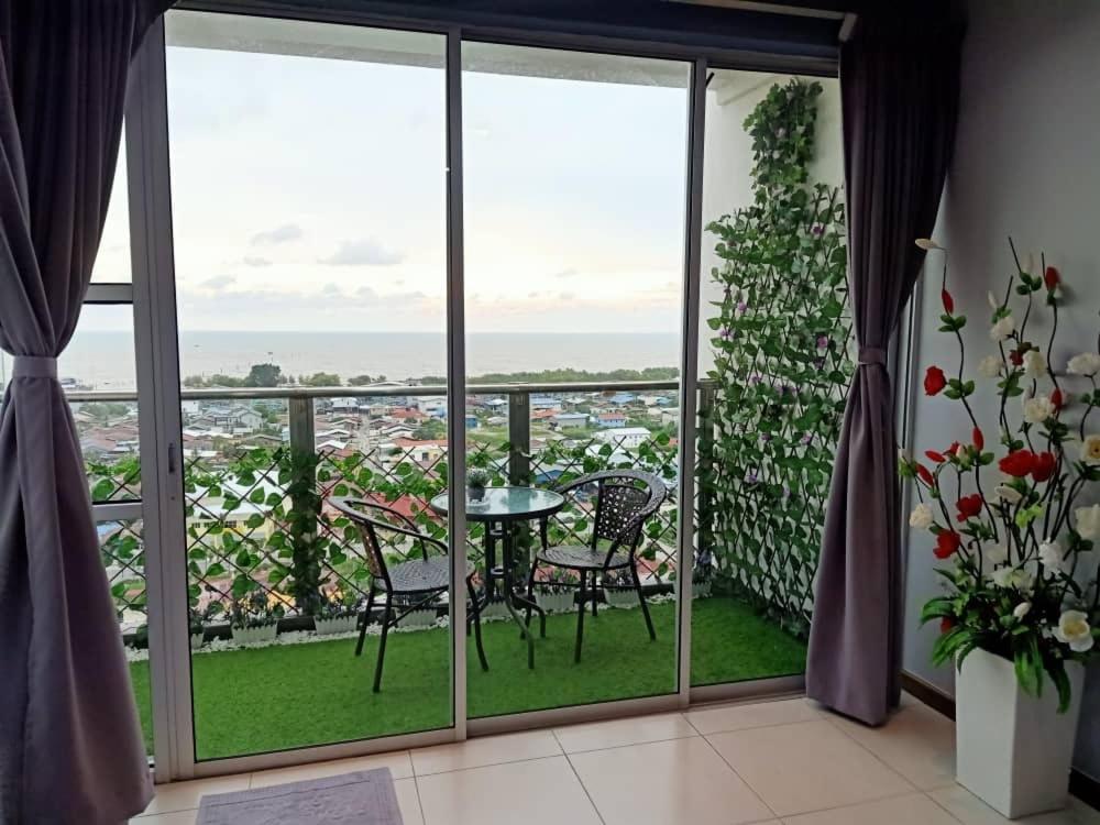 SeaView Homestay L143 @ 高楼无敌海景公寓民宿 photo