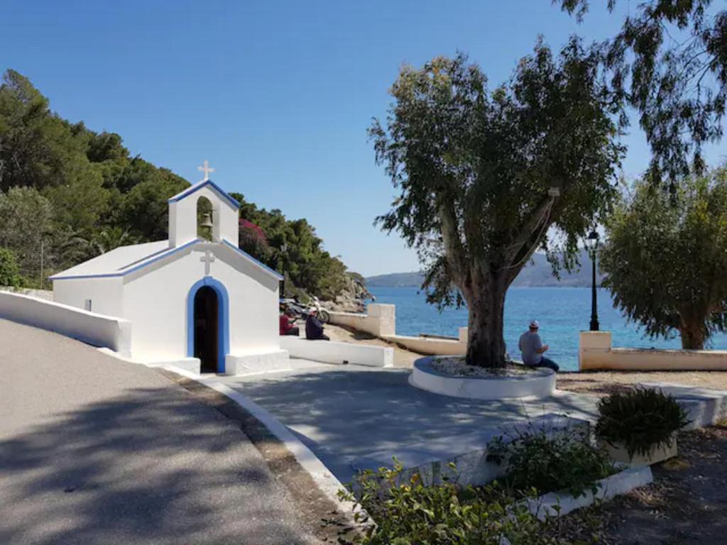 Rigos House at Askeli beach, Poros island photo