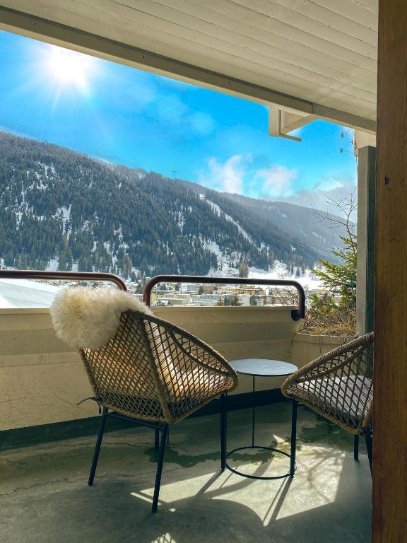 Wunderstay Alpine 403 Centric Studio Balcony/View, Davos