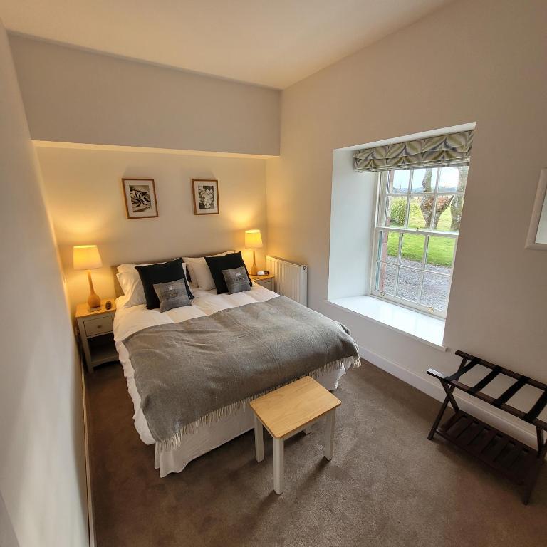 Loch Lomond Finnich Cottages photo 2