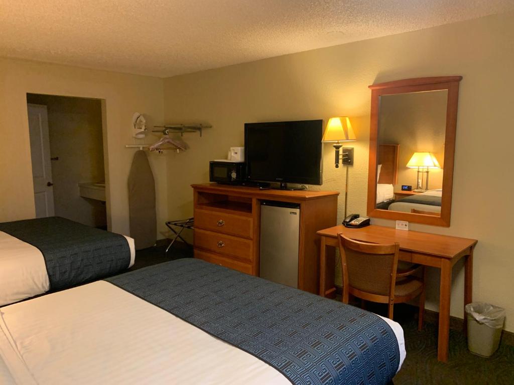 Americas Best Value Inn John Day Photo 4