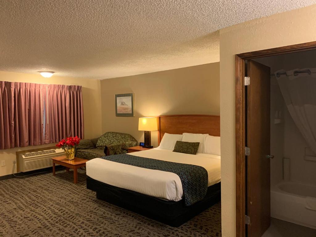 Americas Best Value Inn John Day Photo 13