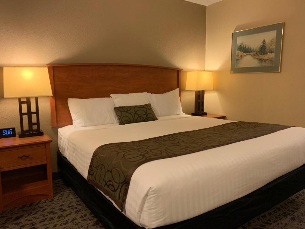 Americas Best Value Inn John Day Photo 26