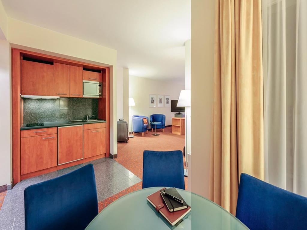 メルキュール ホテル & レジデンツ ベルリン チェックポイント チャーリー (Mercure Hotel & Residenz Berlin Checkpoint Charlie) キッチン