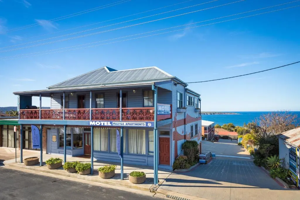 Heritage House Motel & Units, hotel in Eden