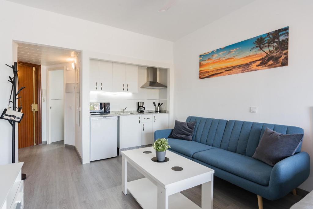 HOLIDAY RENTALS PISCINA, PLAYA PARKING a 5 min caminando del PUERTO DE BENALMADENA - 5