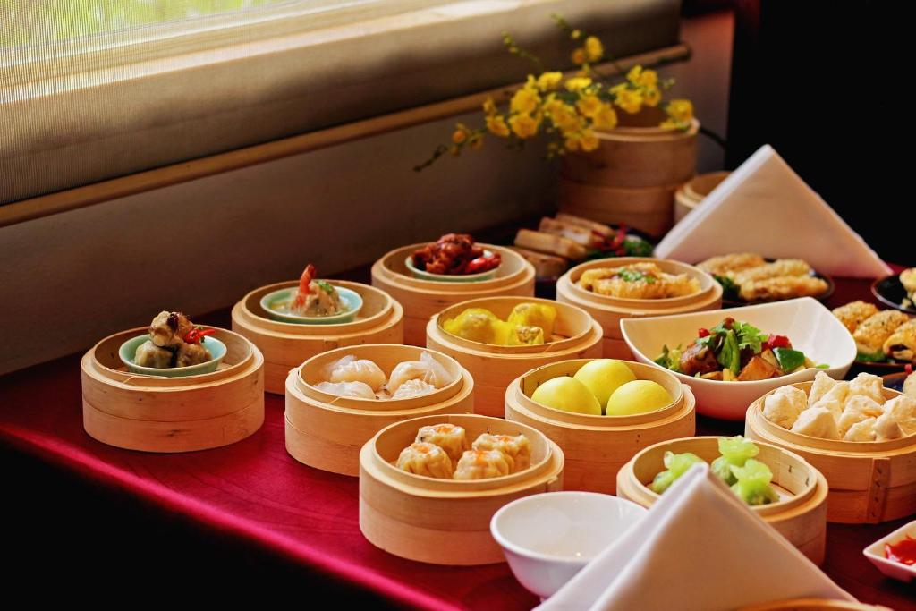 อาหารและเครื่องดื่ม